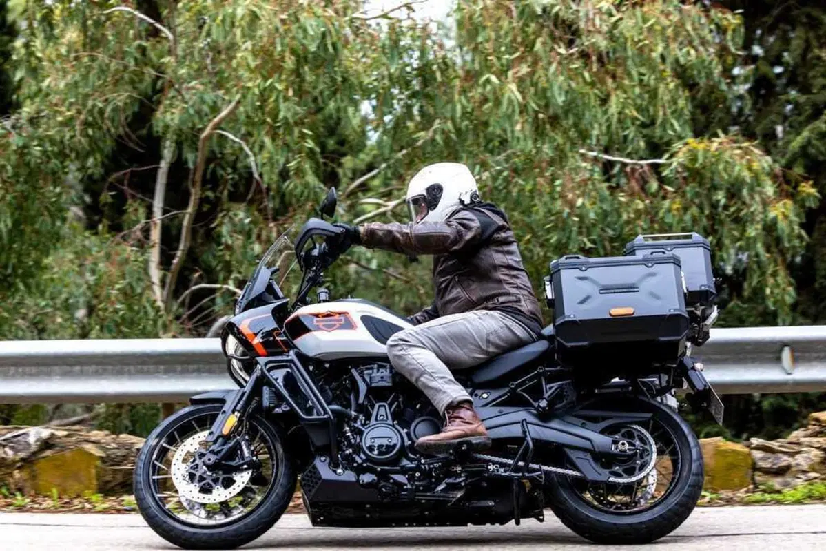 HARLEY-DAVIDSON Street Glide, Road Glide e Pan America LIMITED 2026: il TEST (3)