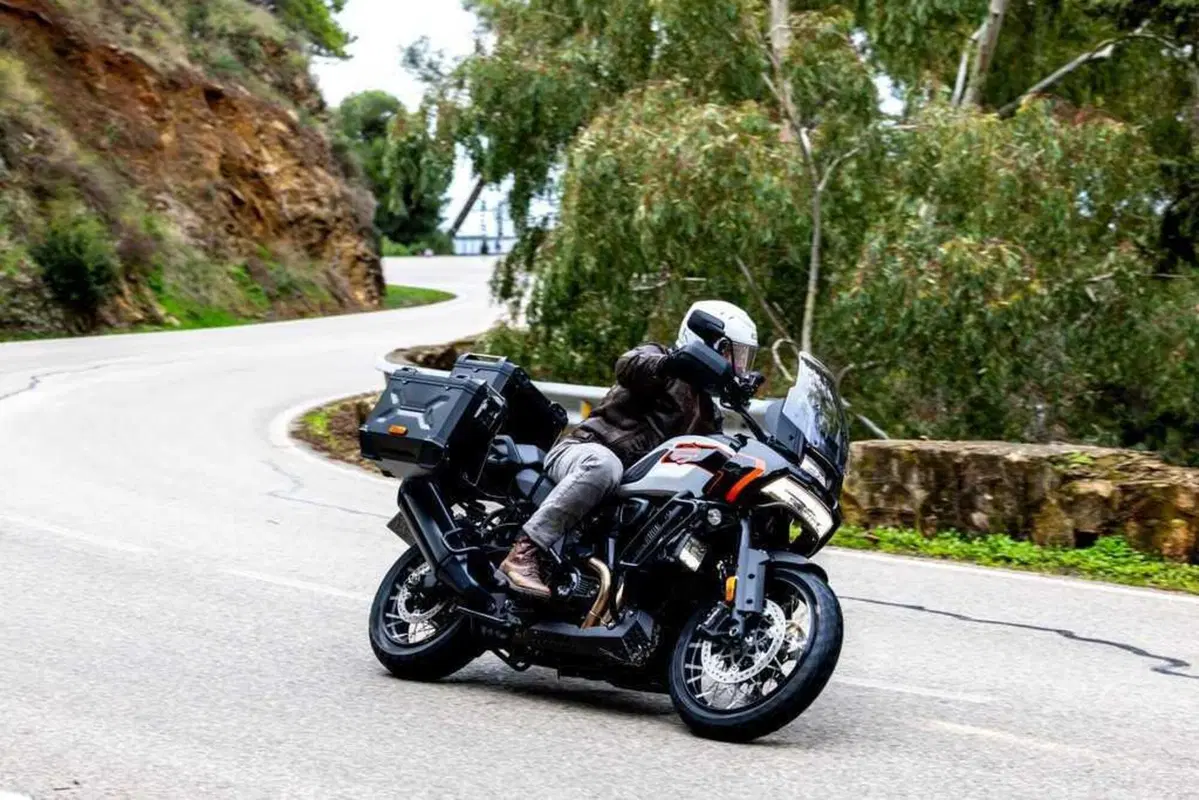 HARLEY-DAVIDSON Street Glide, Road Glide e Pan America LIMITED 2026: il TEST (6)
