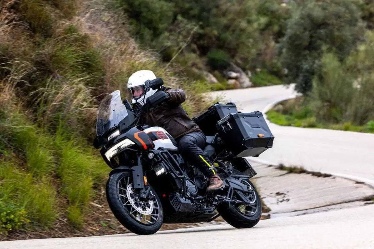 HARLEY-DAVIDSON Street Glide, Road Glide e Pan America LIMITED 2026: il TEST (14)