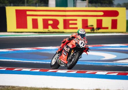 SBK 2026. Pneumatici in ritardo per il round australiano. Dorna e Pirelli li spediscono per via aerea