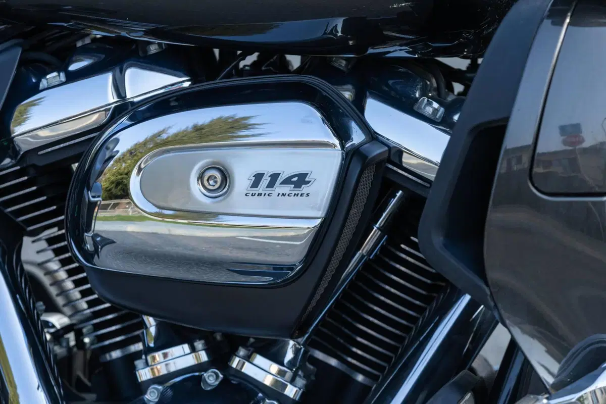 Harley-Davidson 114 Electra Glide Ultra Limited (2019) - FLHTK (7)