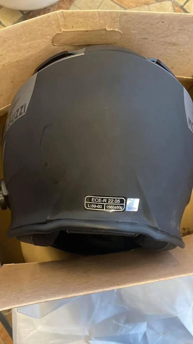 Moto Guzzi V7 850 Stone Special Abs (2021) (10)