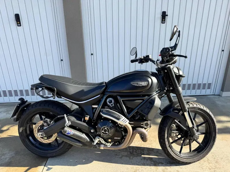 Ducati Scrambler 800 Icon Dark (2021 - 22) (4)