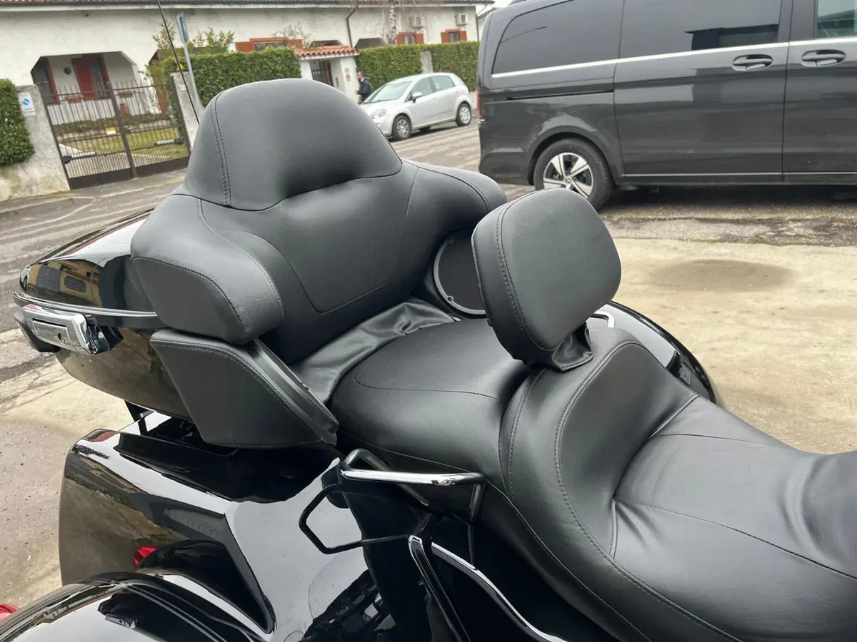 Harley-Davidson Tri Glide Ultra (2021 - 26) (4)
