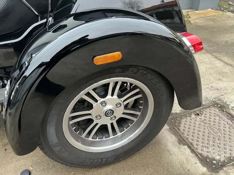 Harley-Davidson Tri Glide Ultra (2021 - 26) (20)