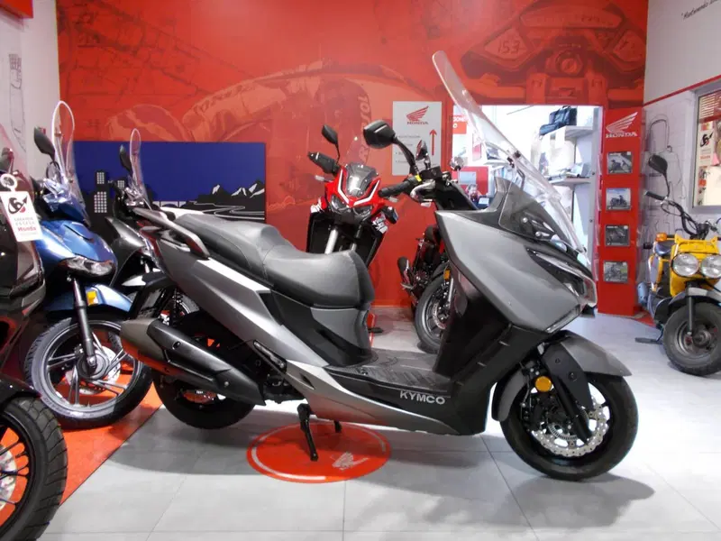 Kymco X-Town 300i City (2021 - 25) (10)