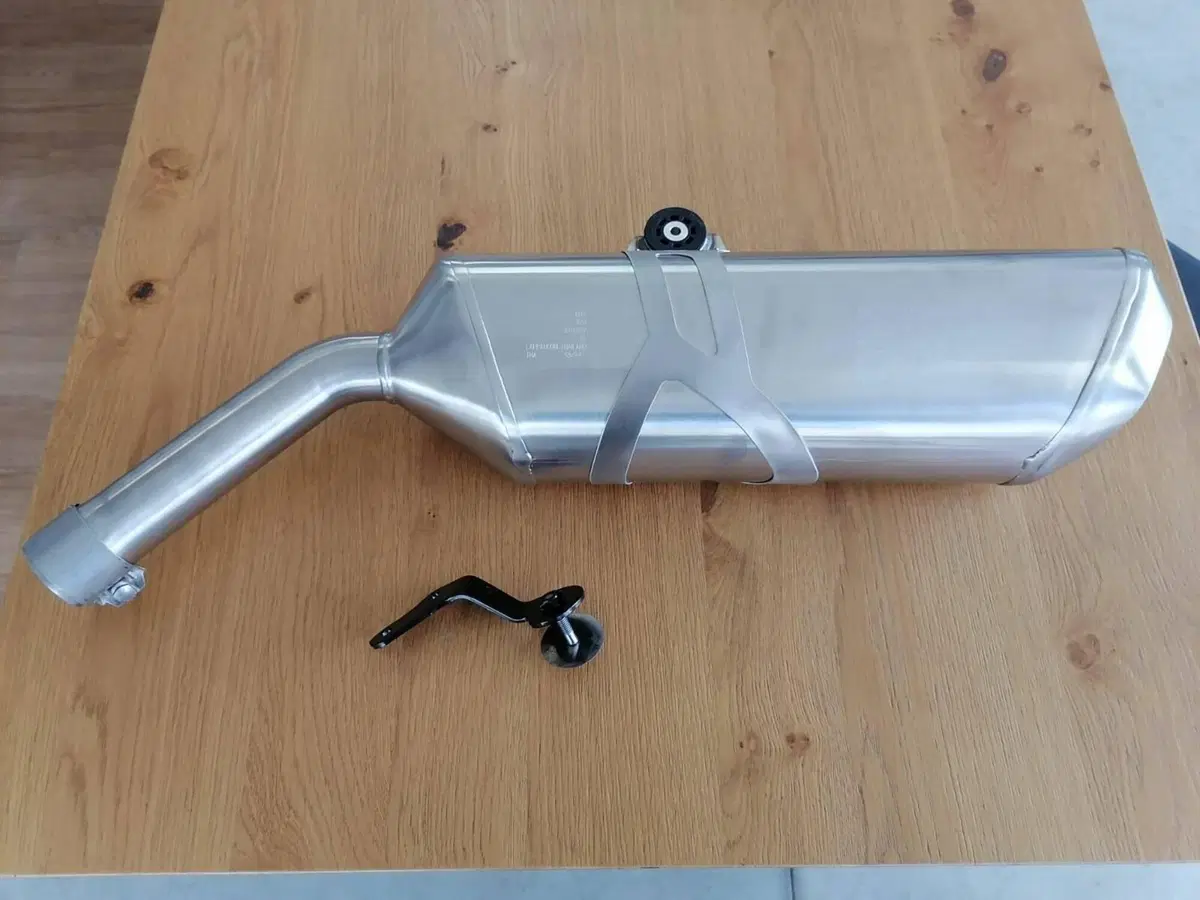 Scarico originale BMW F800GS – 2024/2026 (3)