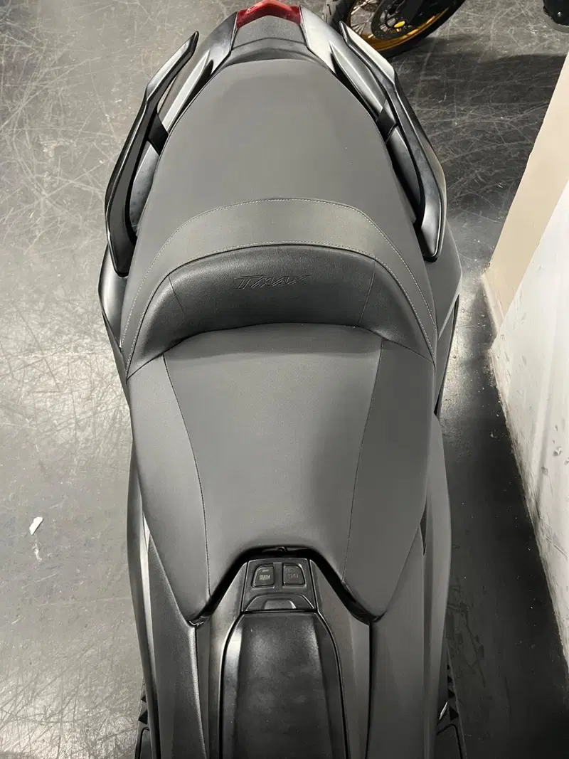 Yamaha T-Max 560 (2020 - 21) (7)