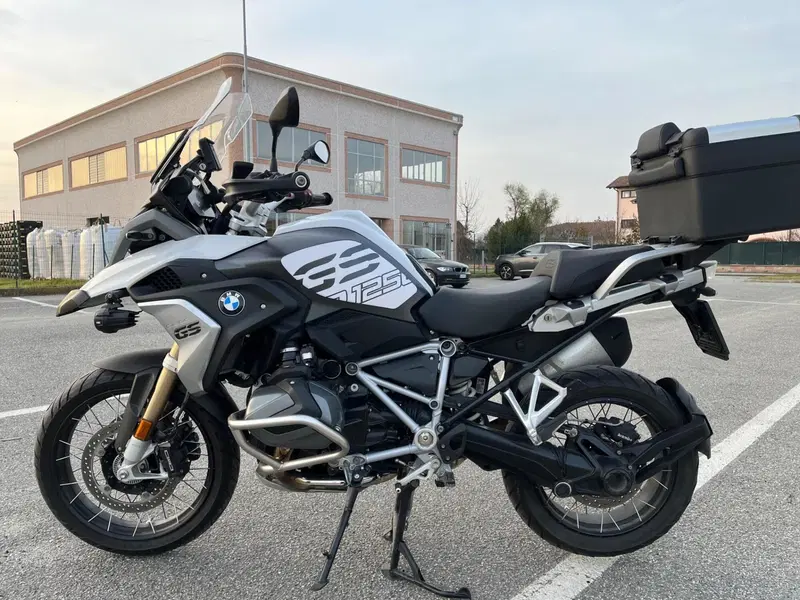 Bmw R 1250 GS (2021 - 24) (2)