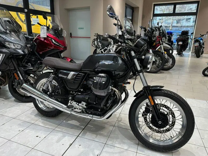 Moto Guzzi V7 III Special (2017 - 20)