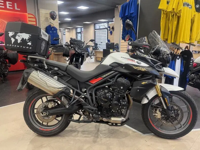 Triumph Tiger 800 XC (2015 - 17) (3)