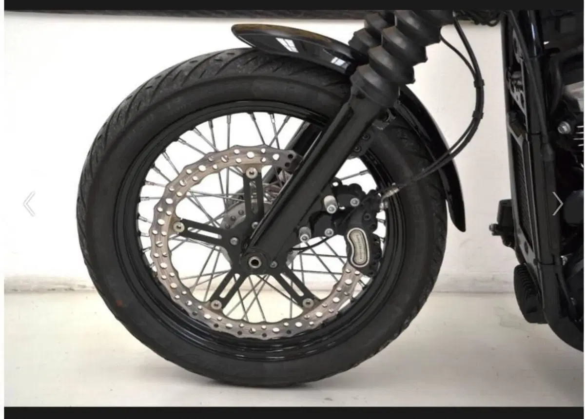 Harley-Davidson 107 Street Bob (2018 - 20) - FXBB (4)