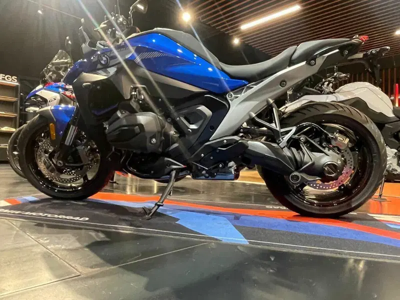 Bmw R 1300 R (2026) (5)