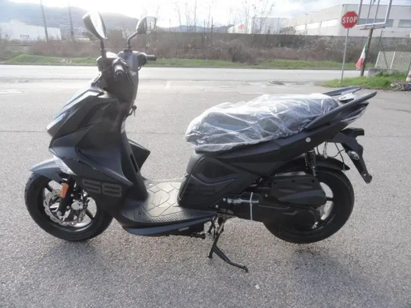 Kymco Super 8 50 R (2022 - 26) (5)