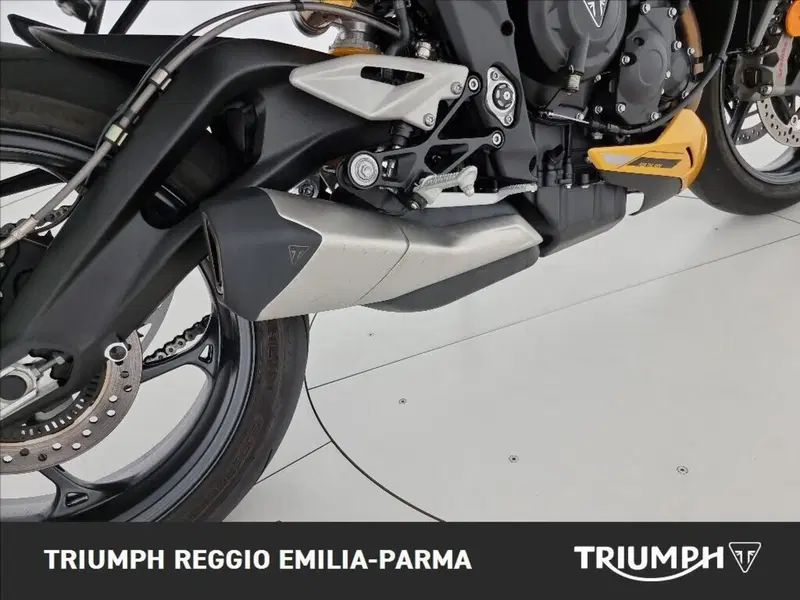Triumph Street Triple 765 RS (2023 - 26) (21)