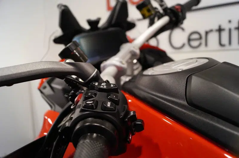 Ducati Multistrada V4 S (2021 - 24) (12)