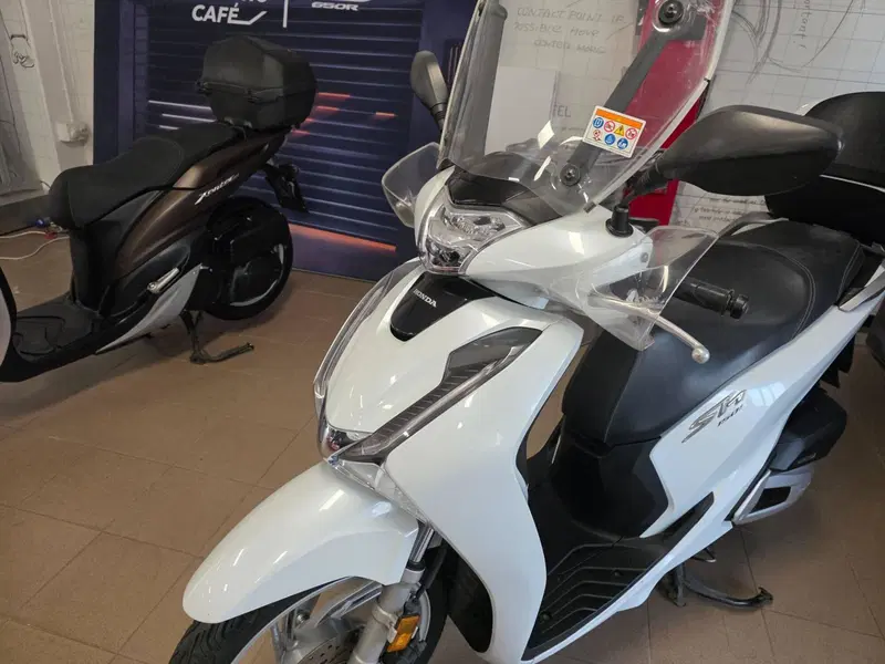 Honda SH 150i (2017 - 19) (2)