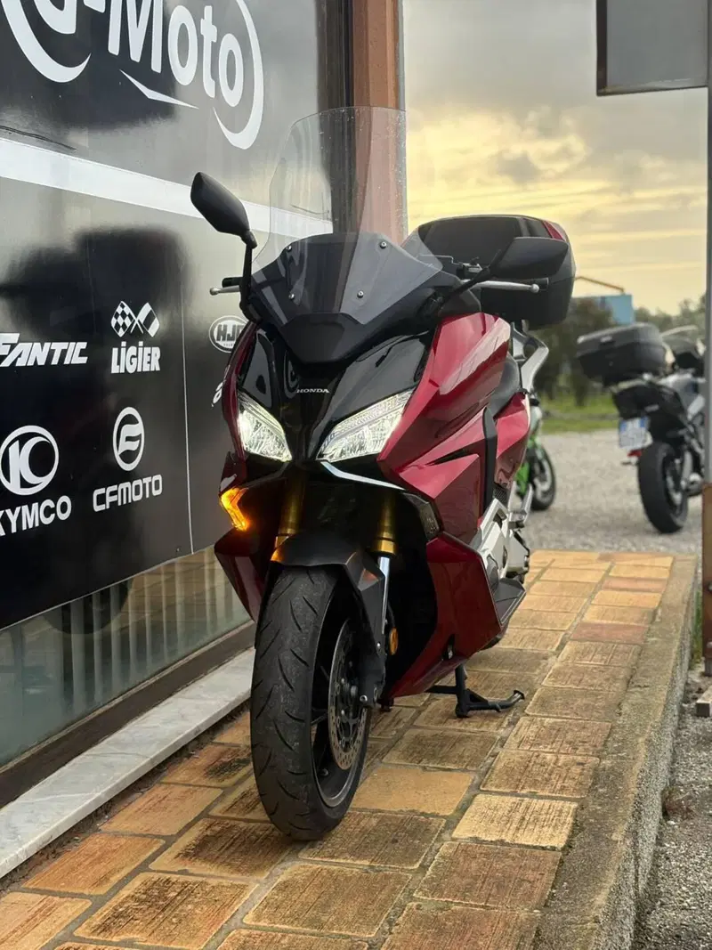 Honda Forza 750 DCT (2021 - 24) (2)