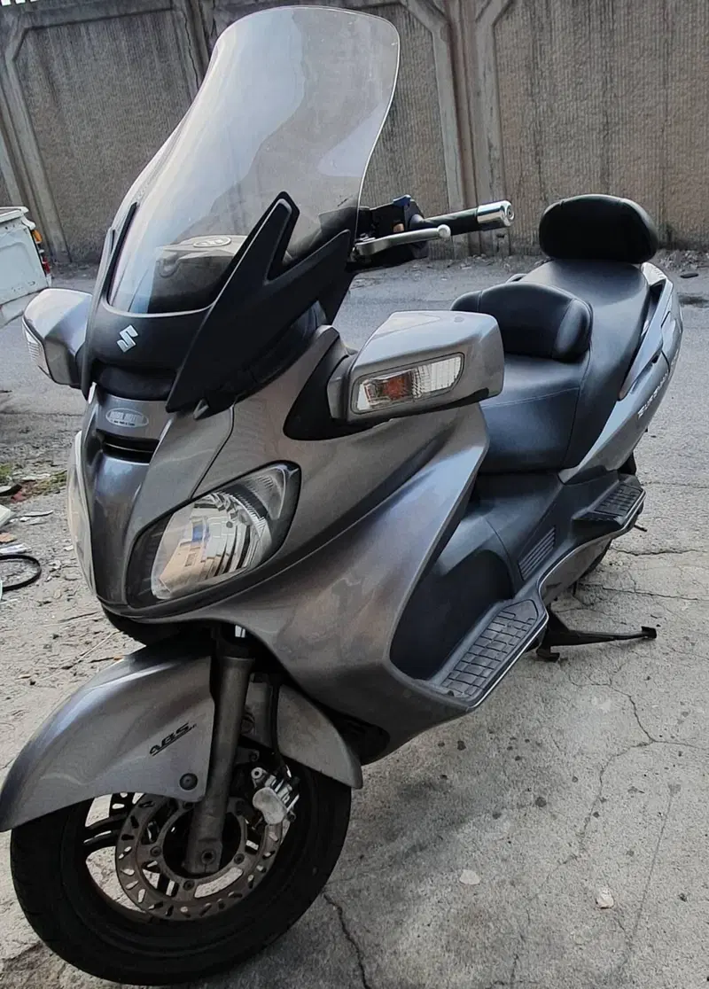 Suzuki Burgman AN 650 Executive ABS (2006 - 12)