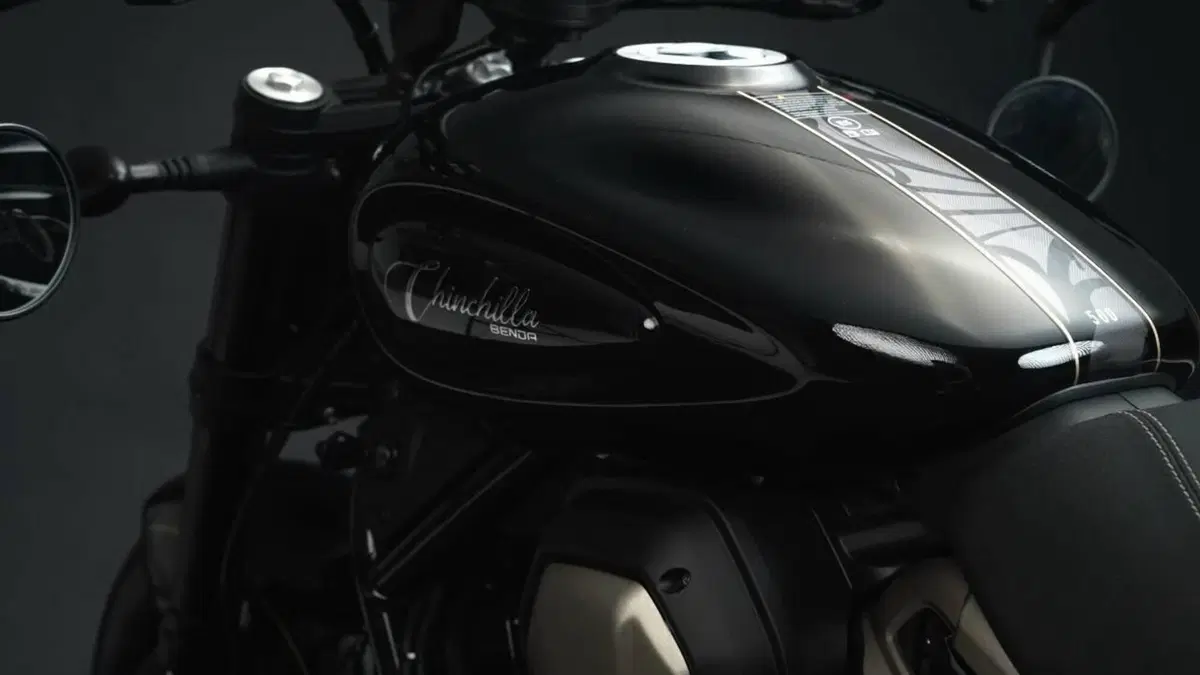 Benda Motorcycles Chinchilla 500 V2 (2025 - 26) (5)