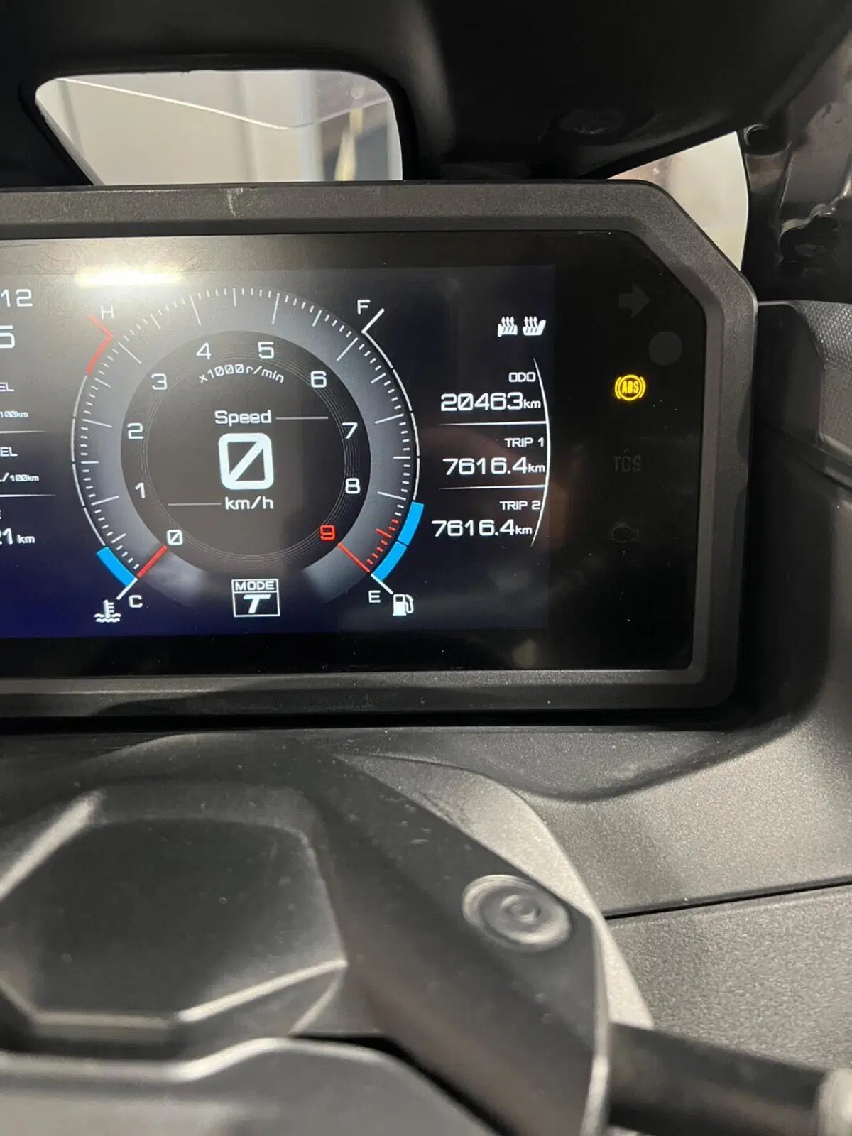 Yamaha T-Max 560 Tech Max (2022 - 24) (9)