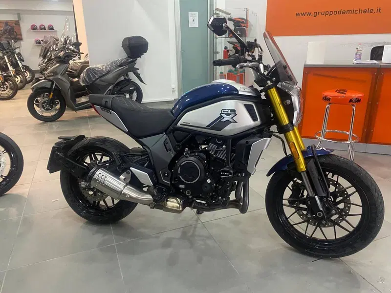 CFMOTO 700CL-X Heritage (2021 - 26)