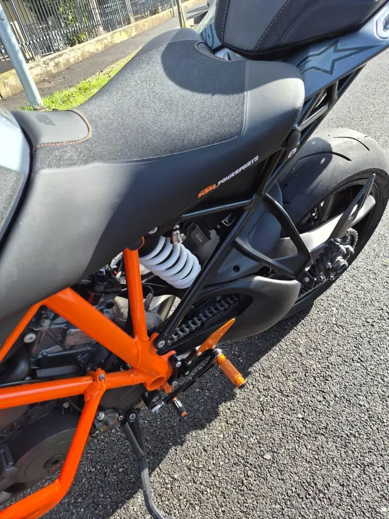 KTM 1290 Super Duke GT (2022 - 25) (11)