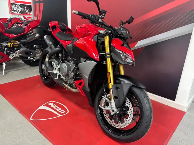Ducati Streetfighter V2 S (2025 - 26) (2)