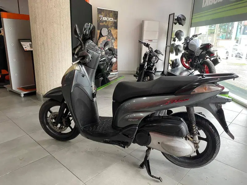 Honda SH 300 i (2006 - 10) (2)