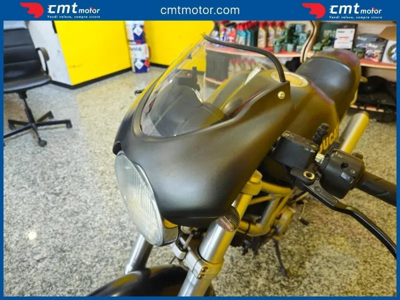 Ducati Monster 620 Dark (2003 - 06) (5)