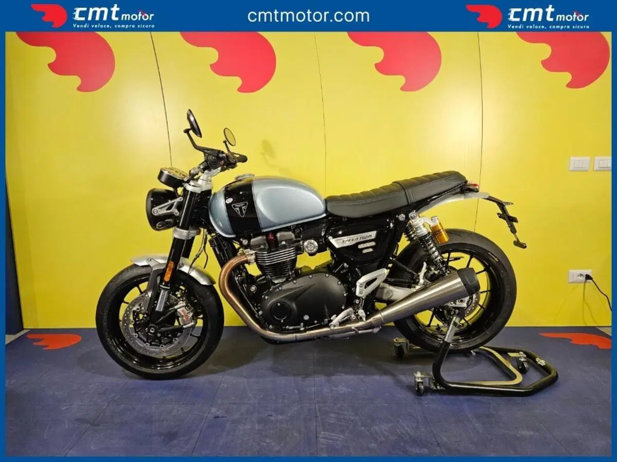 Triumph Speed Twin 1200 Breitling Limited Edition (2022 - 24) (2)