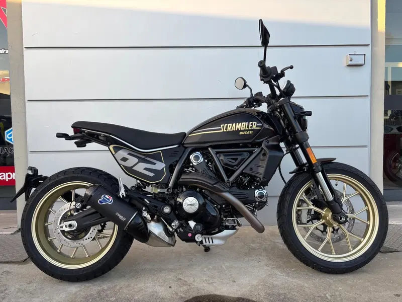 Ducati Scrambler 800 Full Throttle (2025 - 26)