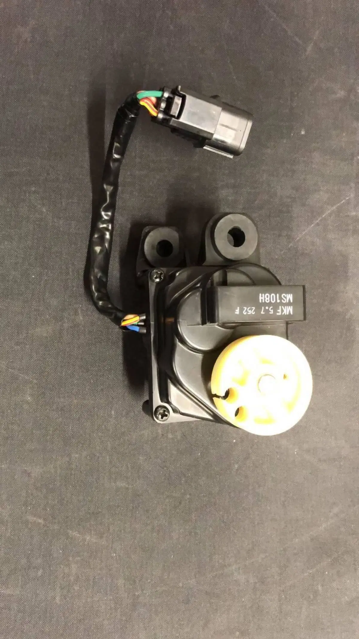 SERVOMOTORE PER HONDA CBR 1000 RR-R CODICE 31420MK