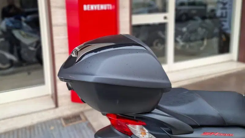 Honda SH 300 i Sporty/Special (2013 - 14) (6)