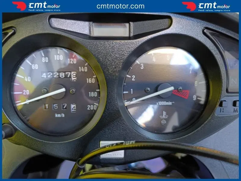 Honda Deauville 650 (1998 - 01) (5)