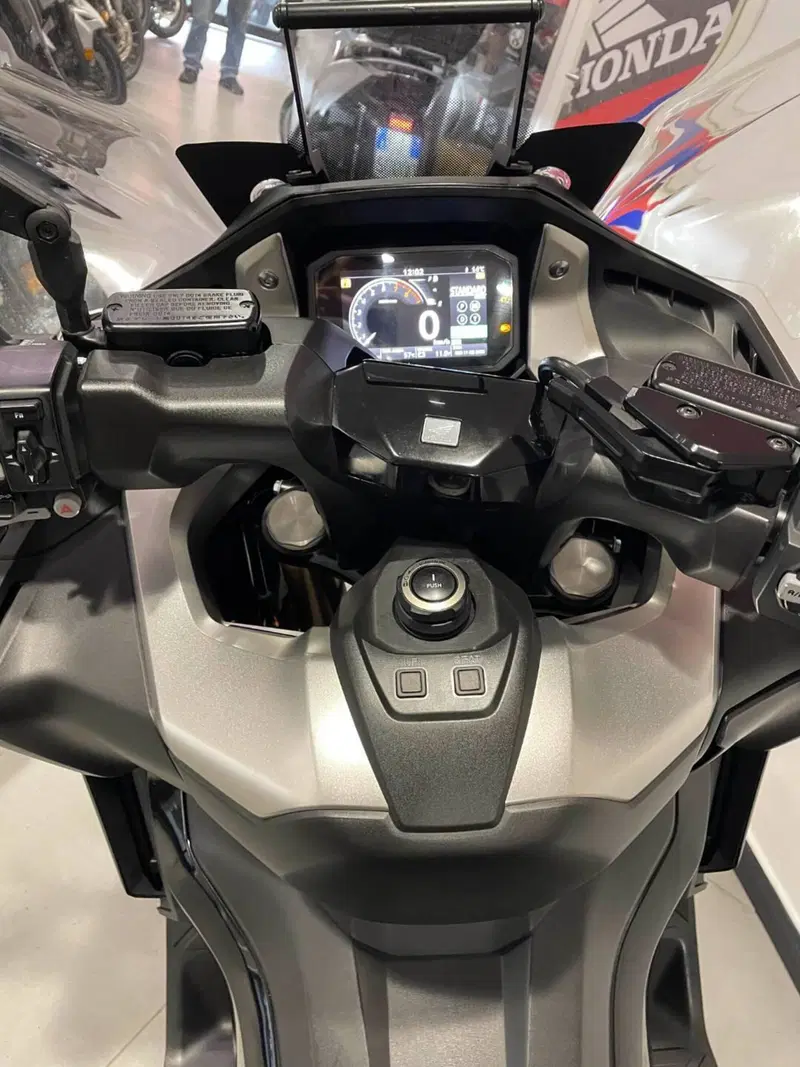 Honda Forza 750 DCT (2021 - 24) (4)