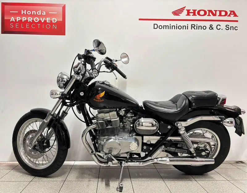 Honda REBEL 450 (2)