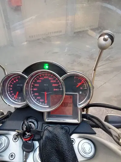 Moto Guzzi Breva V 1100 i.e. usata