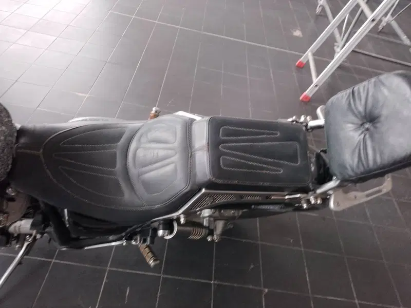 Yamaha XV1100 Virago (4)