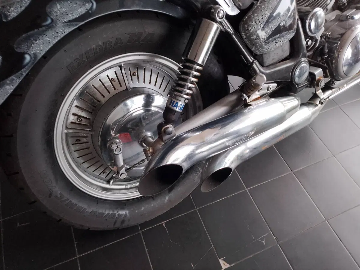 Yamaha XV1100 Virago (10)