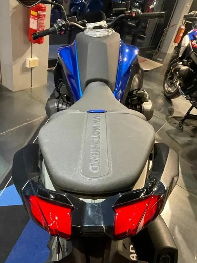 Bmw R 1300 R (2026) (7)
