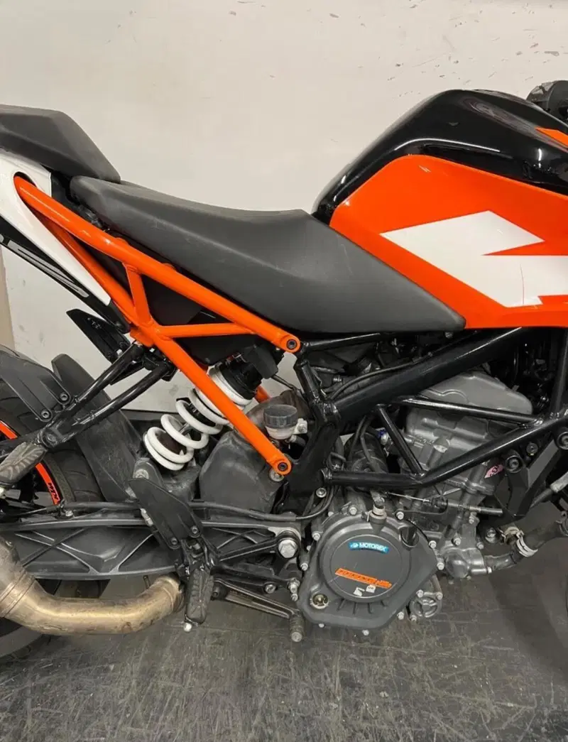 KTM 125 Duke ABS (2017 - 20) (6)