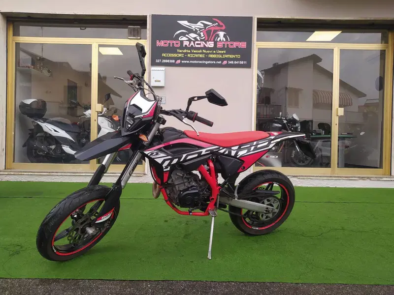 Betamotor RR 125 4T Motard LC (2021 - 23) (4)