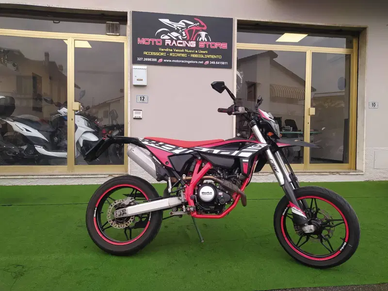 Betamotor RR 125 4T Motard LC (2021 - 23) (3)
