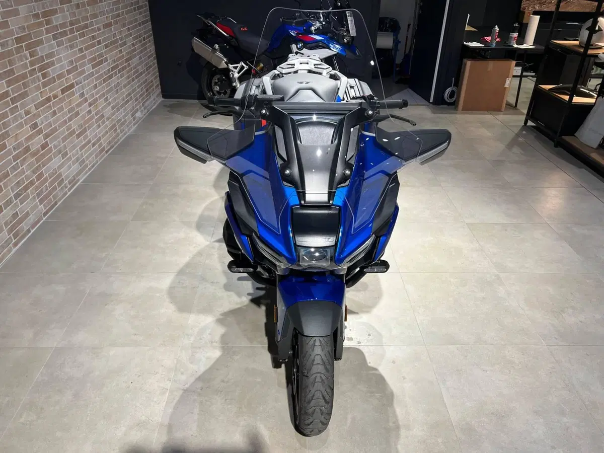 Bmw R 1300 RT (2026) (3)
