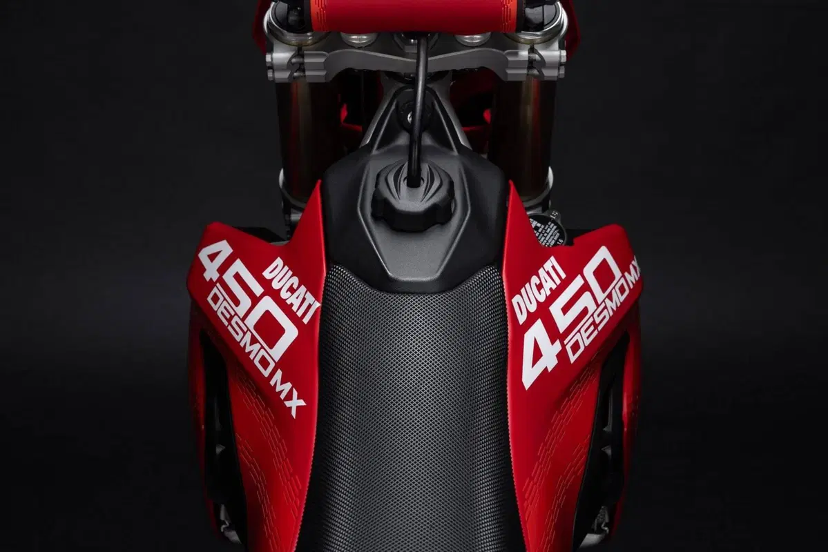 Ducati Desmo450 MX (2026) (4)