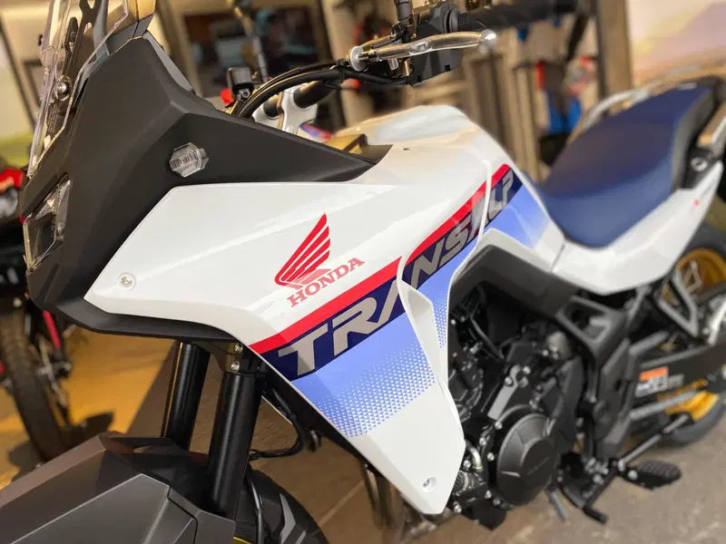 Honda Transalp XL750 (2025) (5)