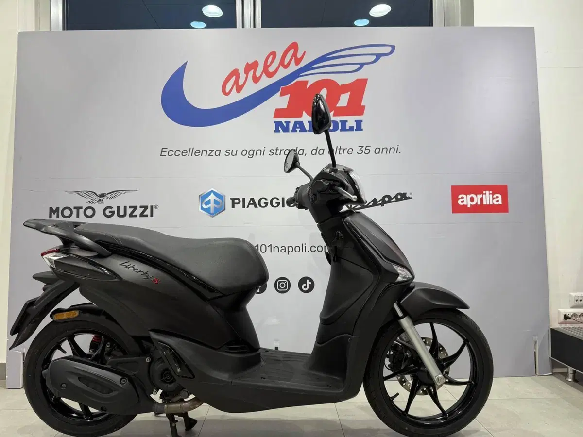 Piaggio Liberty 50 3V S (2021 - 24) (3)