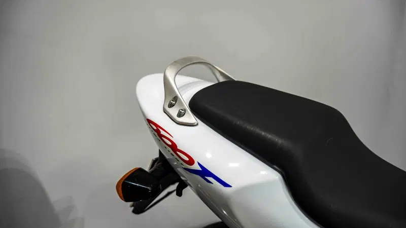 Honda CBR 600 F (1999 - 00) (14)