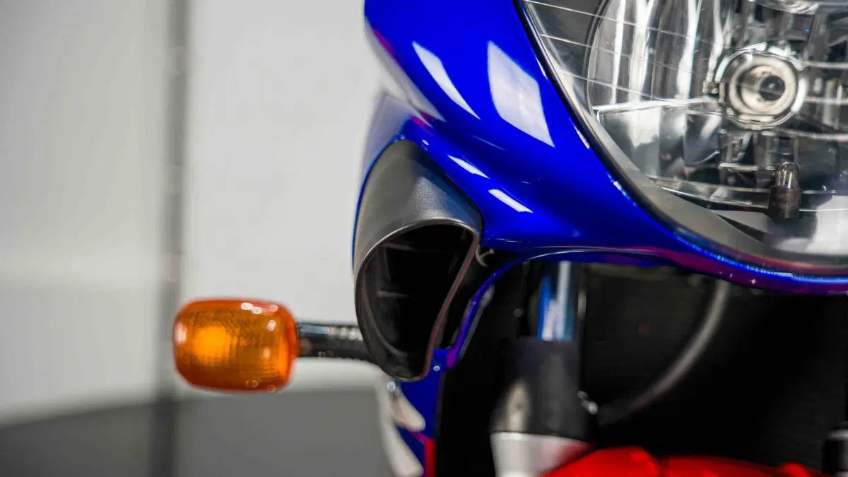 Honda CBR 600 F (1999 - 00) (18)